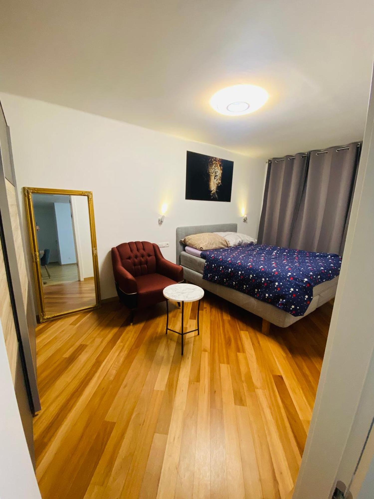 Niceapartment Wien 1010 Экстерьер фото